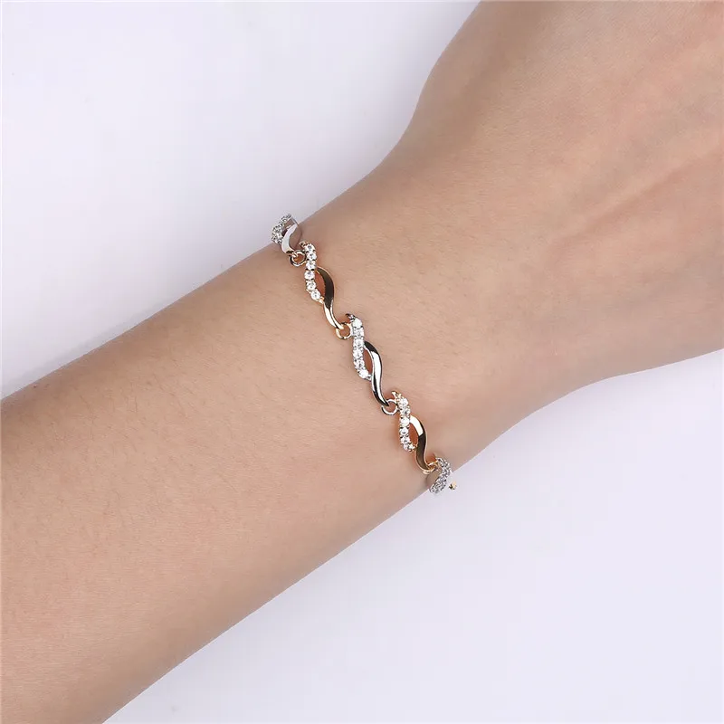 BUDONG Infinity Crystal Hand Link Chain Bracelets 2 Colors for Women Silver/Gold-Color Twisted Bangle Engagement Jewelry XUL140