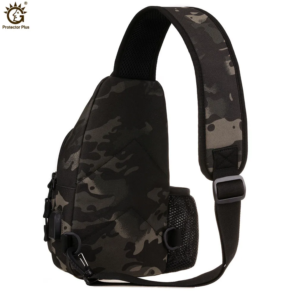 New Arrival Tactical USB Charging Chest bag Outdoor Military Camouflage Shoulder Bag Tactical Army Assault Pack mochila tactica