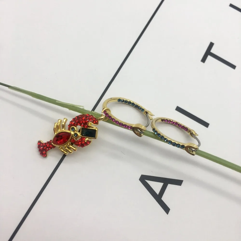 

SWA RO 2019 High-end Quality New OCEAN LOBSTER Pierced Earrings Women's Shining Crystals A Variety Of Wearing Luxury Jewelry