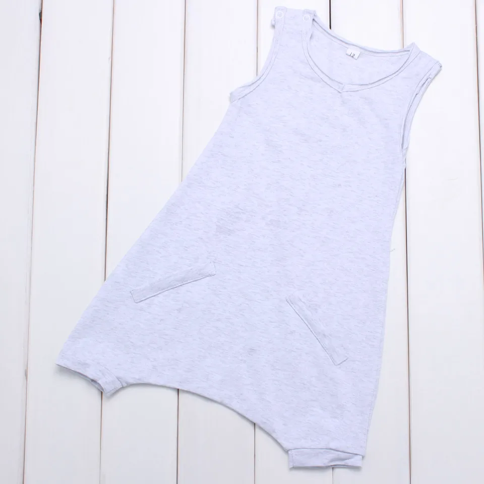 COSPOT الطفل الفتيان الصيف عادي اللون رومبير الوليد قصيرة بذلة الاطفال طفل القطن أسود رمادي البلوز 2019 جديد وصول 30