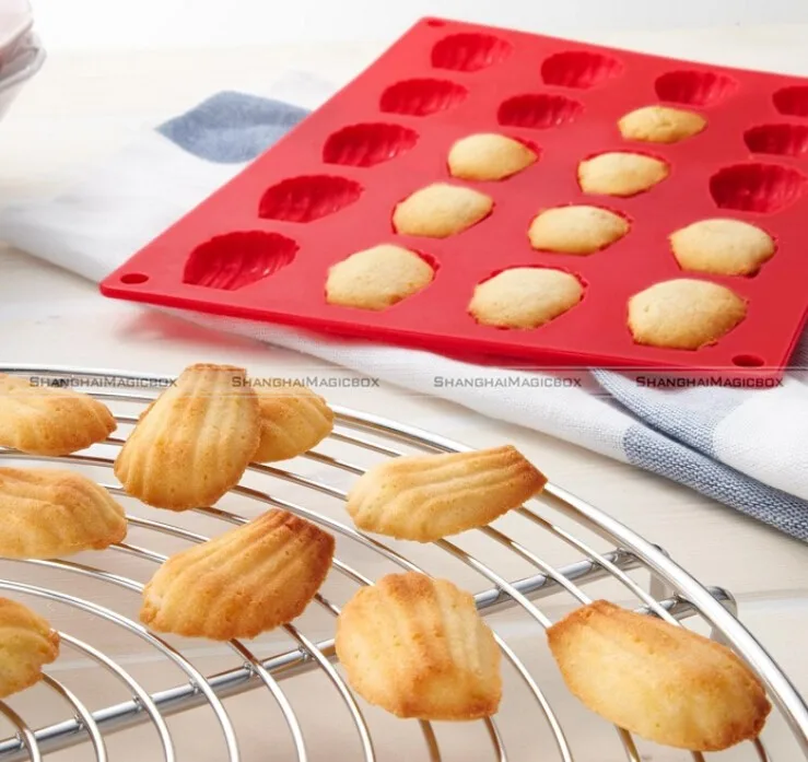 Madeleine Madeleines Cake Tin Cake Mould Tray Silicone Non Stick 20 Hole Bakeware Tool SMB