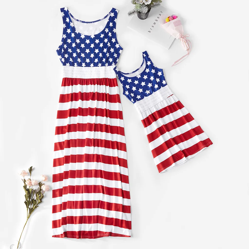 

2019 Mommy and me family matching mother daughter dresses Women Family Summer Sleeveless American Flag 4th Of July Dress 4.23