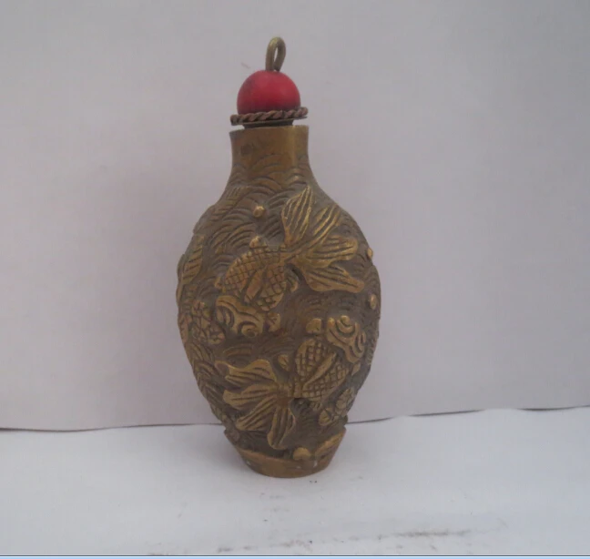 

Metal Crafts Decoration Crafts Chinese Old Handwork Copper Carving Goldfish Snuff Bottle /bottle