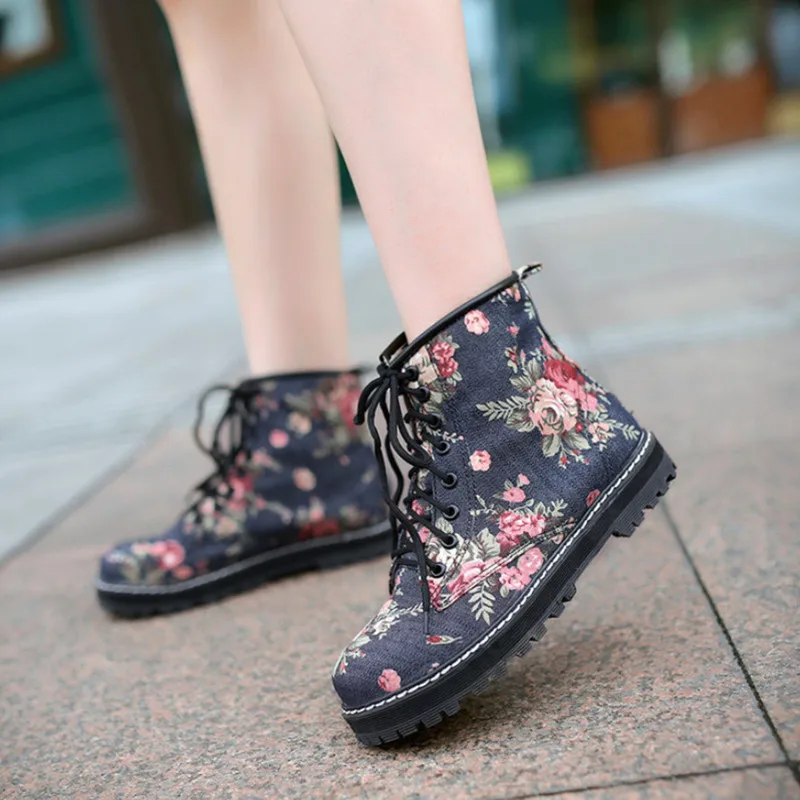 

Flower Denim Autumn Shoes Women Boots Lace Up Short Boots Women Shoes Platform Casual Ankle Boots For Women Large Size 43