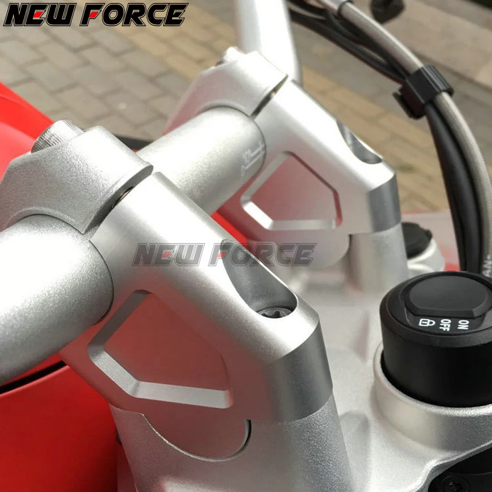 

2PCS 32mm CNC Machining Handlebar Risers Bar Clamp Extend Adapter With Bolts for BMW R1200GS LC ADV 2014-2017