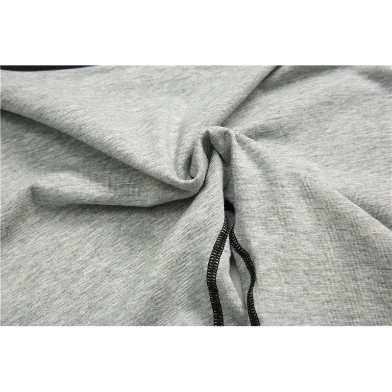 9110658035_647305819