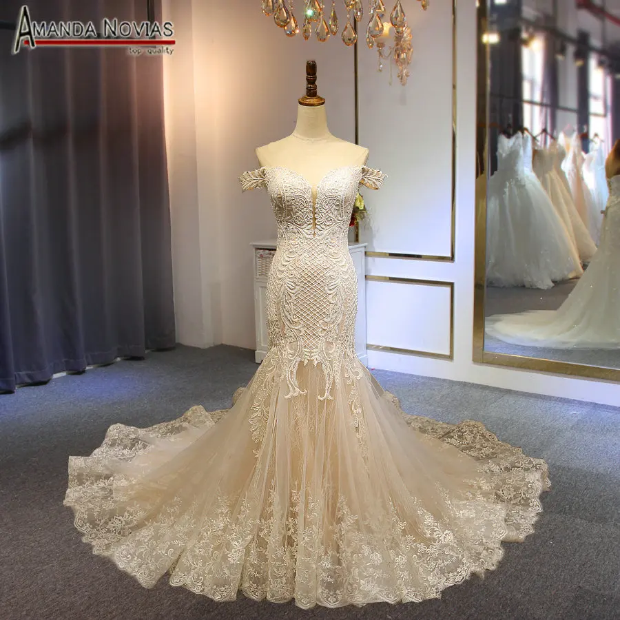 

Mermaid wedding dress 2019 with off the shoulder straps full beading