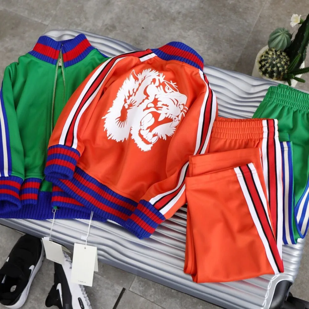 

in stock 2018 Children Clothing Set Sport Suit Tops+Pants Kid Clothes for Boys Girls Winter Autumn School Outfits Clothing