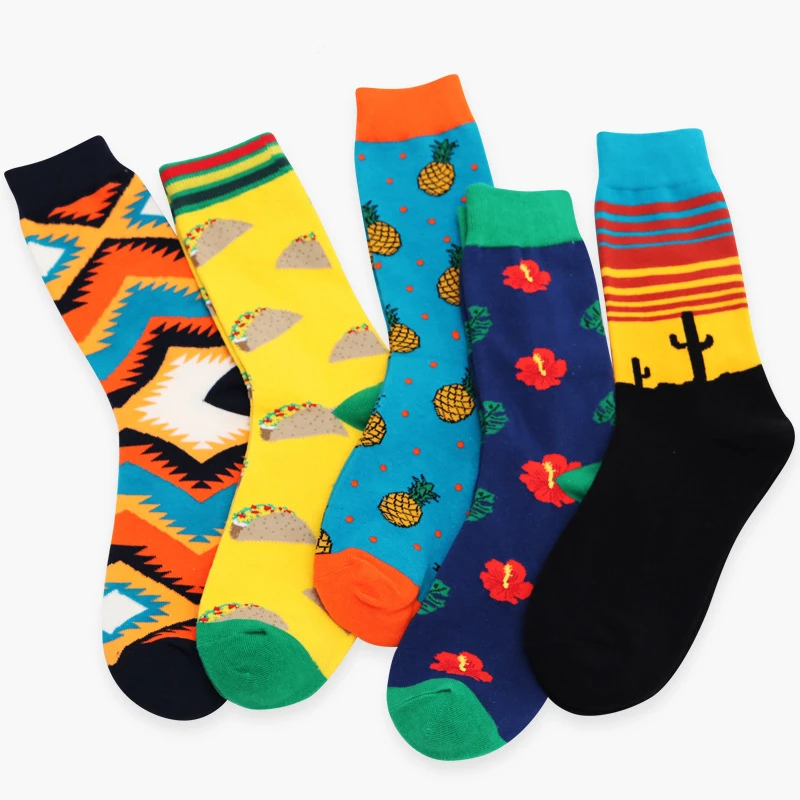 Llama cactus in desert mens socks crew socks