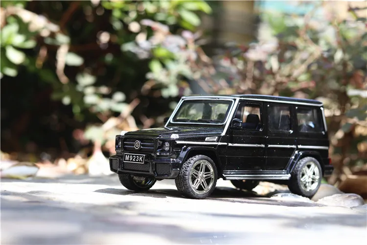 1/24 Mercedes G65 AMG игрушечные машинки модель автомобиля со звуком& светильник Коллекция игрушечных автомобилей, Детские кубики, игрушки для мальчиков для детей