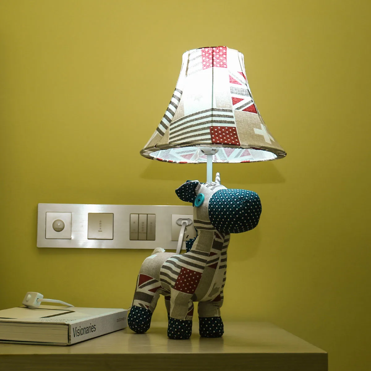 

Cute Horse Sculpture Morden Art Multicolored Modern Table Decorative Animal Lamp Home Decoration for Living Room Bedroom