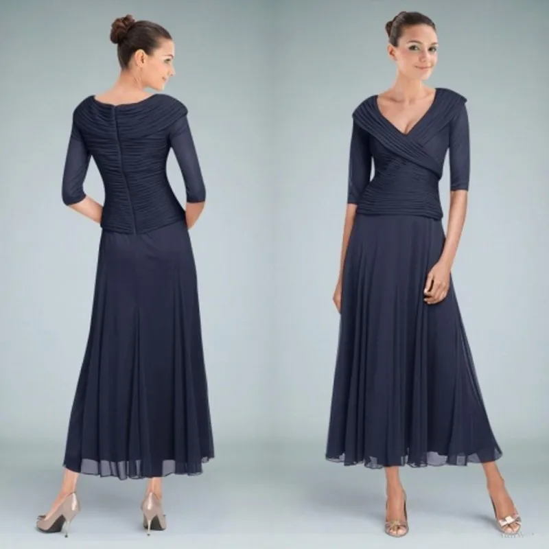 Modest-Tea-Length-Mother-Of-The-Bride-Dresses-Half-Sleeve-Navy-Blue-Pleats-Scoop-Neckline-Plus