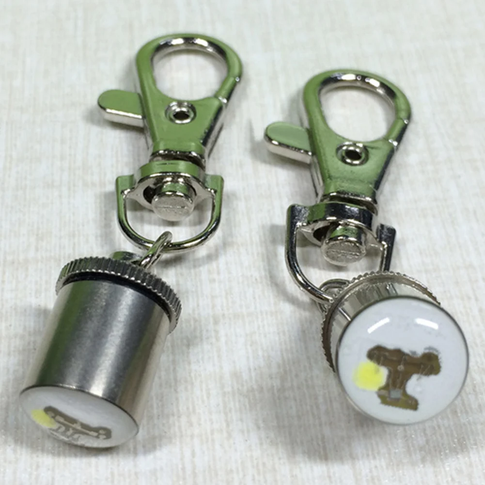 

Collar Cool Dog Tag Pet Pendant Dog LED Light Flashing Lamp Pet Signal Light