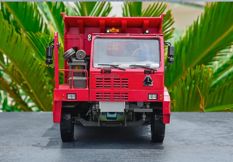 Коллекционная модель игрушки из сплава подарок 1:24 Масштаб SinoTruk HOWO 70 T сверхмощный