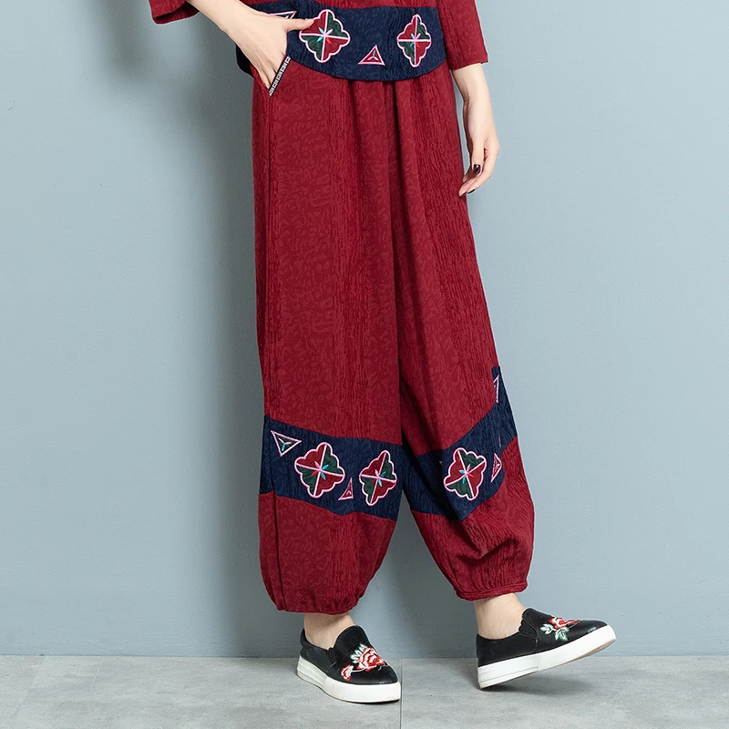 Китайский стиль контраст цвет вышивка шаровары осень зима новые свободные большой размеры Лен для женщин брюки цвет красного вина