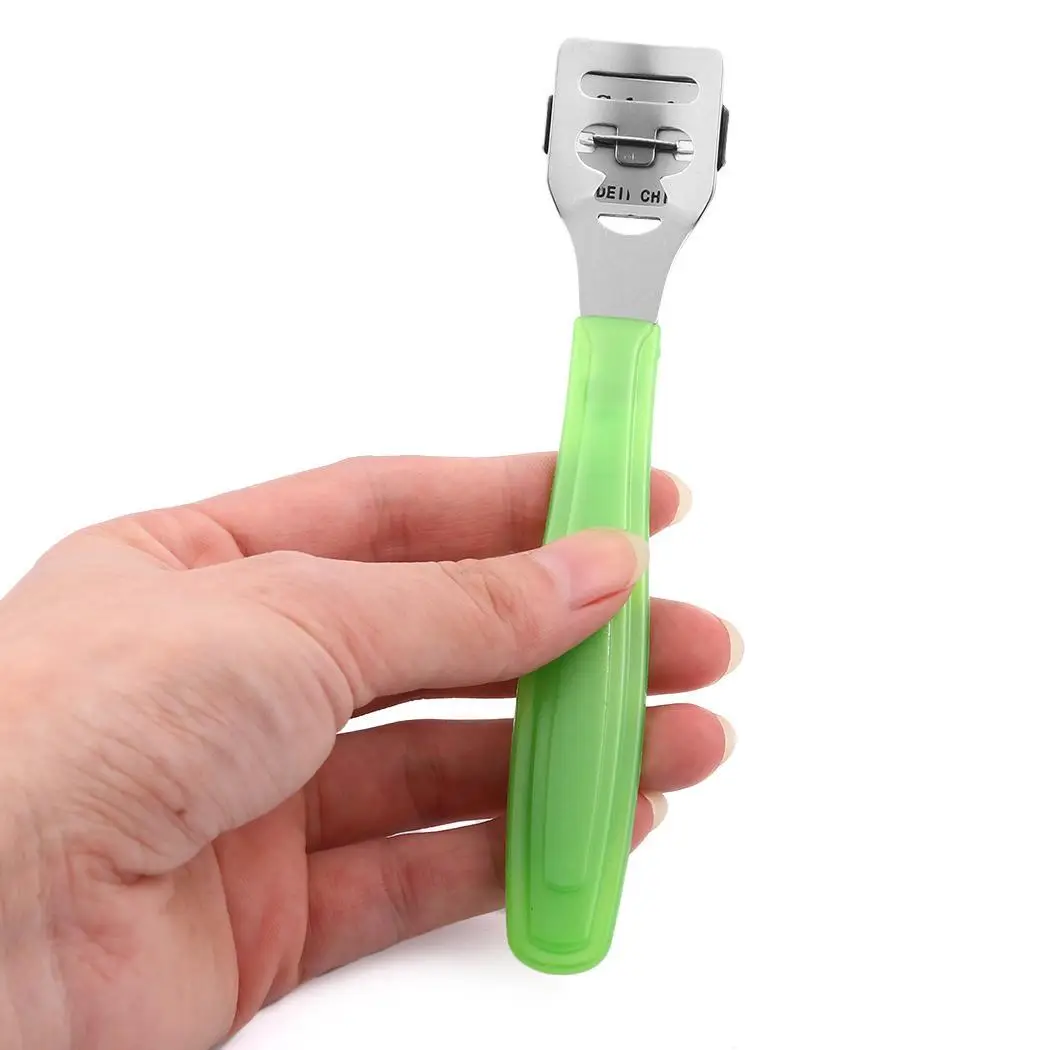 

1 Pcs Random Color Foot Pedicure Razor Corn Cuticle Remover Shaver Blade Smooth Pedicure Callus Foot Care Tool Cuticle Pusher