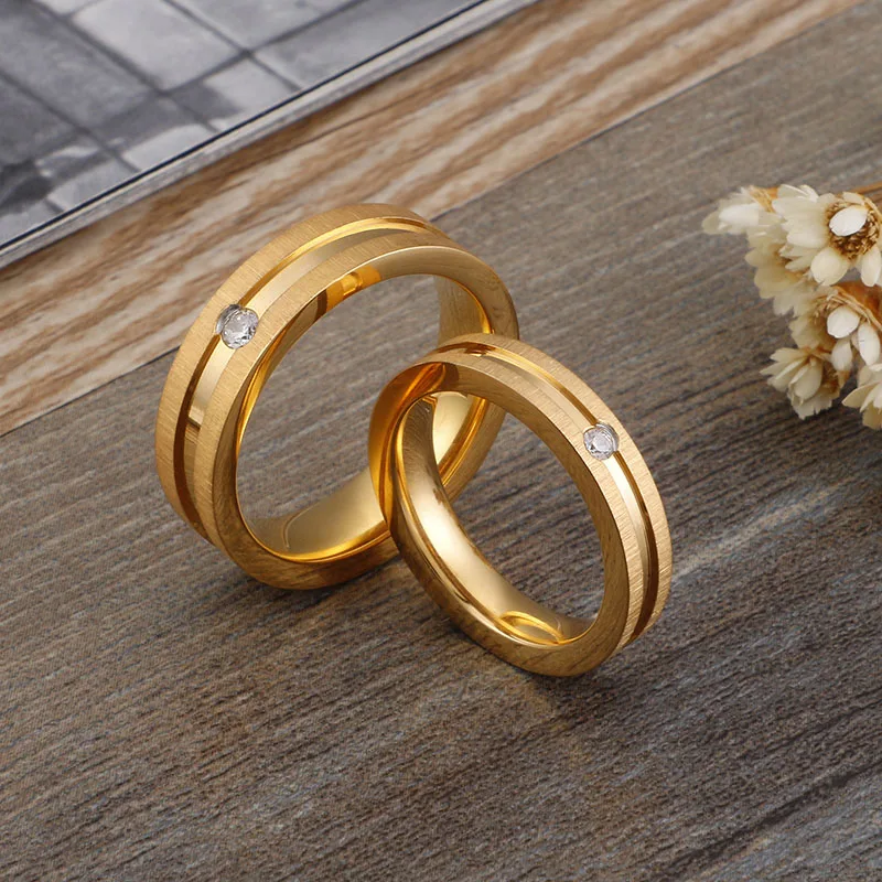 New Personality Cubic Zirconia Couple Engagement Ring Gold Color Stainless Steel Wedding Ring Alliance Jewelry for Women and Men