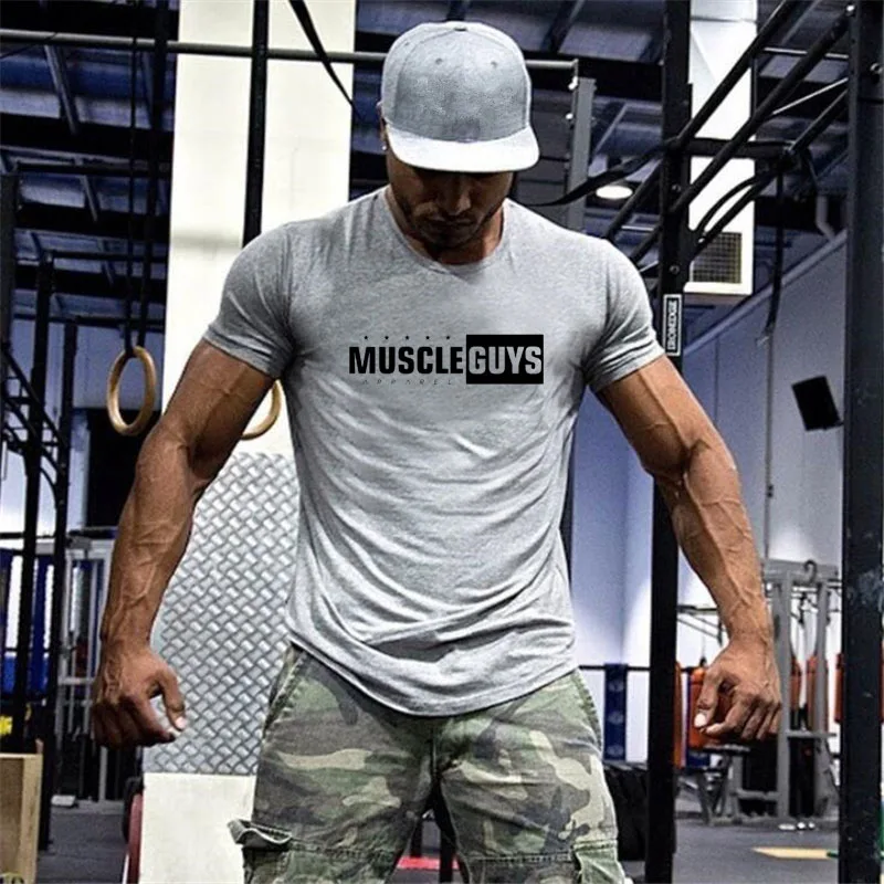 Muscleguys/Новая модная мужская футболка для фитнеса отдыха с коротким рукавом топы