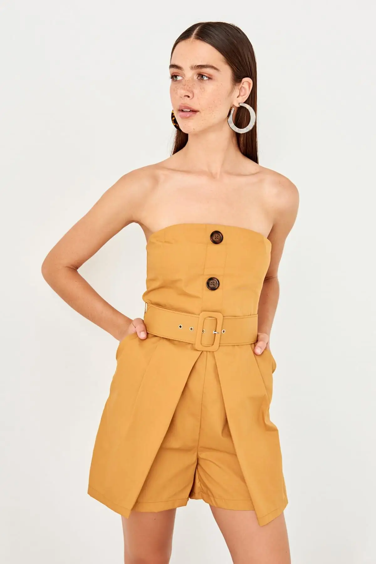Goedkoop Trendyol Kameel Knop Detail Kemerli Jumpsuit TWOSS19XM0250
