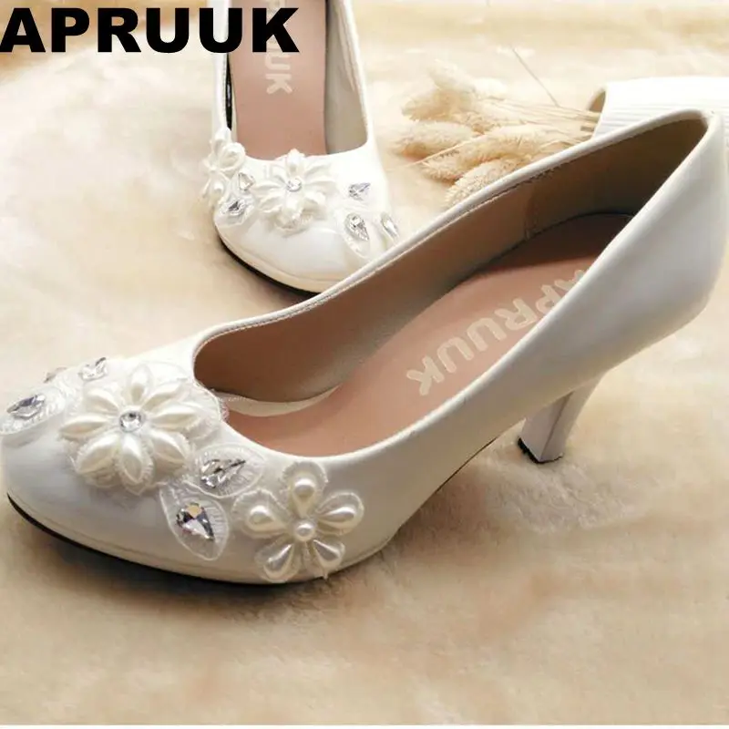 pearl pumps shoes