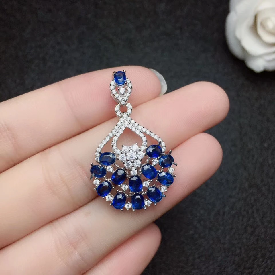 Fleurs extravagantes saphir bleu naturel pendentif en pierres précieuses naturelles collier pendent