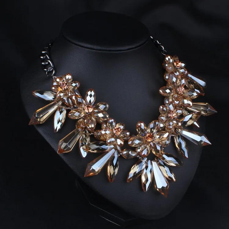 Роскошное ожерелье-чокер с большим цветком из стекла и кристаллов, женский большой воротник, нагрудник, ожерелье, ювелирное изделие, Звездное Ожерелье для женщин