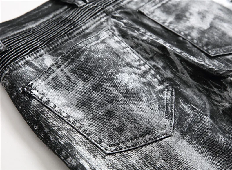 4653031755_1518810607