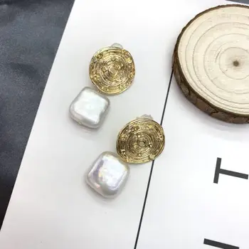 

Korea Design Metal Gold Square Natural Freshwater Pearl Earrings for Women Girl Gift 2019 Boucle Doreille Light Luxury Accesori