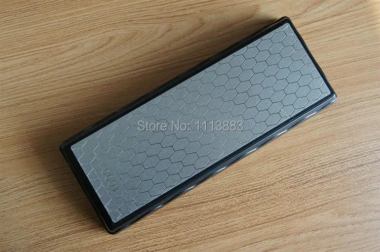 200*70mm Double-Sided 400 & 1000 Grit Diamond Bench Whetstone Knife Sharpener Sharpening Stone with Plastic Base and Cover 200*70mm Double-Sided 400 & 1000 Grit Diamond Bench Whetstone Knife Sharpener Sharpening Stone with Plastic Base and Cover