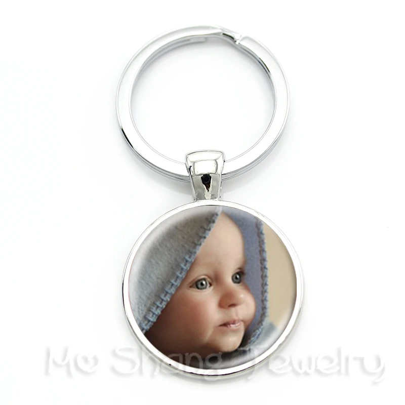 

Personalized Custom Keychain Photo Mum Dad Baby Children Grandpa Parents Custom designed Photo Gift For Family Anniversary Gift