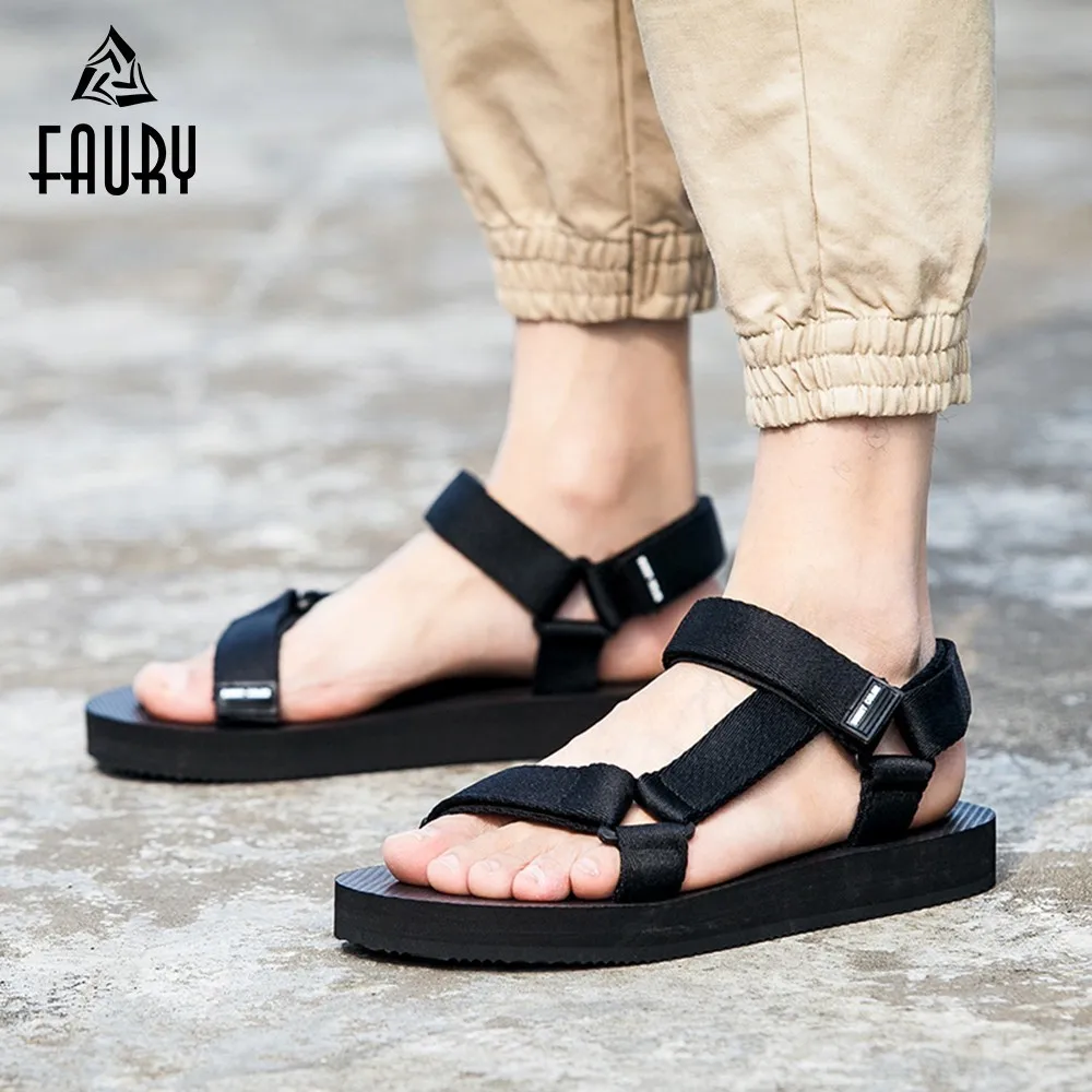 2019 Summer Women Men Sandals Shoes Breathable Casual Black Walking Beach Sports Slippers Outside Soft Non-slip Male Footwear