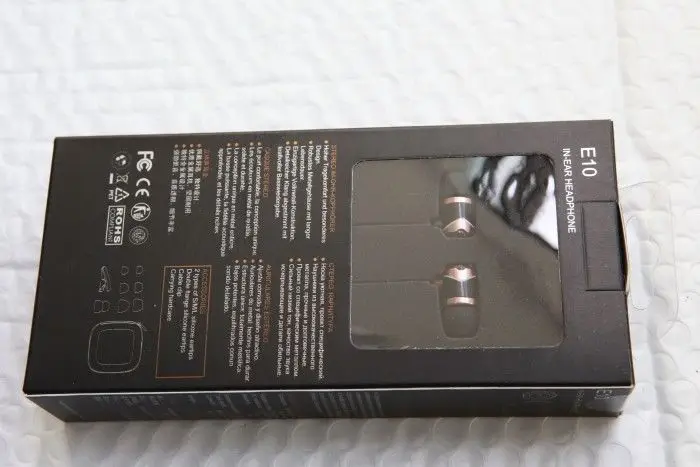 Isolamento de Ruído Fones de Ouvido Estéreo de Alta Cor do Ouro Soundmagic In-ear Fidelidade Novo & Original Genuíno Preto Vermelho E10 100% - Image 2