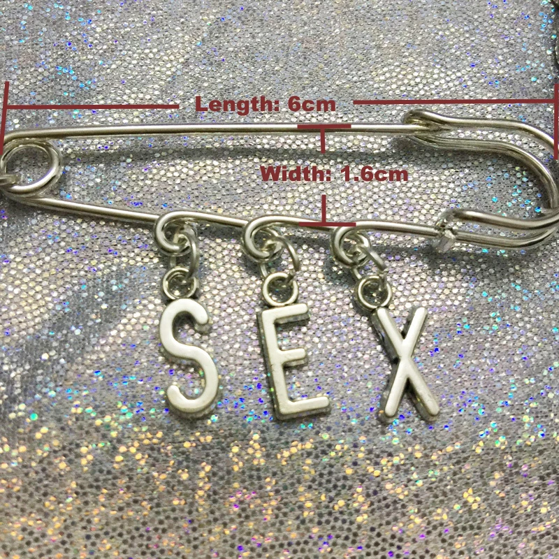 Индивидуальное DIY ожерелье с первоначальным буквенным принтом в стиле рок, панк, безопасная булавка, Угловое колье, 3 или 5 слов, заказное ожерелье, подвеска, подарки