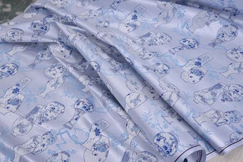 

Hu Hu cloth shop weighs heavily, silk brocade 70 cm wide, blue and white porcelain 45 yuan per meter