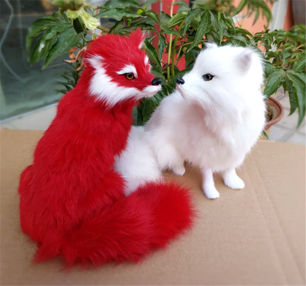 Fancytrader Simulation Animals Fox Dog Bunny Toy Made of Polyethylene and Furs Realistic Mini Doll Decoration Props 15cm5