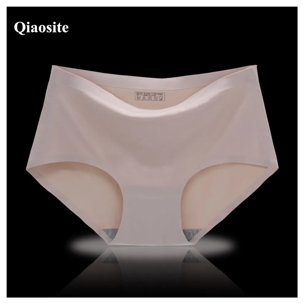 Qiaosite High quality solid ice silk no trace underpants female sexy invisible conservative briefs for women mid-rise tanga |