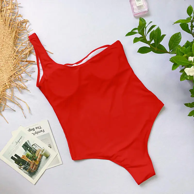 swimsuit-one-piece-striped-08