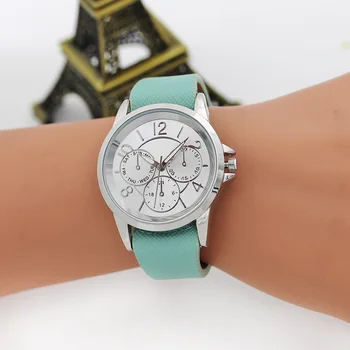 

2019 creative design three belts gift watch fashion three-eye digital pointer student quartz watch for men and women couple