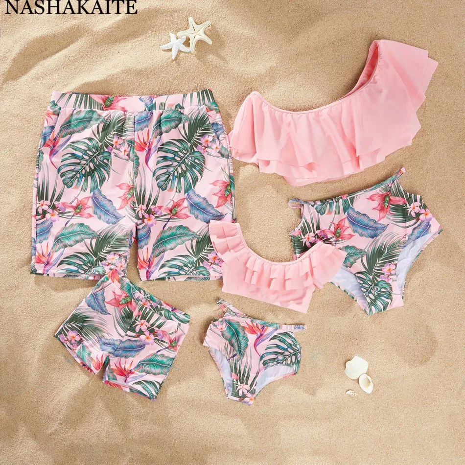 NASHAKAITE купальники для мамы и дочки, оранжевый комплект бикини с принтом арбуза, пляжный купальник «Мама и я», мужские пляжные шорты для мальчиков
