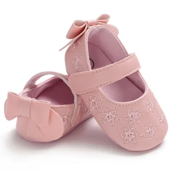 

Infant Baby Girl Shoes Lovely Bow Embroidery Flowers Anti-Slip Soft Baby Princess Shoes Baby First Walkers Shoes