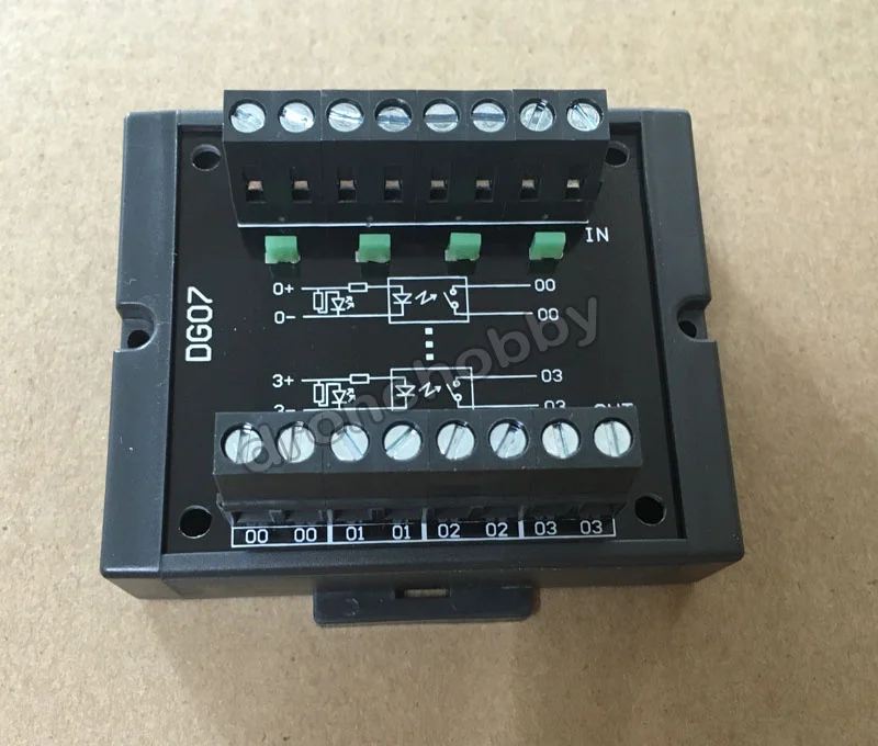 

Freeshipping 4 signal NPN and PNP arbitrary inter turn, level conversion, wide voltage 10-28V