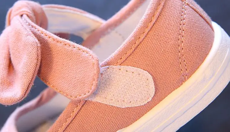 Sapatos de Salto Bekamille Primavera Outono Crianças Lona Sapatos Casuais Adorável Arco Plano Meninas Princesa Cor Sólida Tênis 11 Mamãe e Bebê