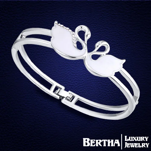 

Classic Elegant Love Charm Bracelet Women Genuine Austria Crystal Jewelry Bijoux Enamel Bileklik Pulseras Mujer