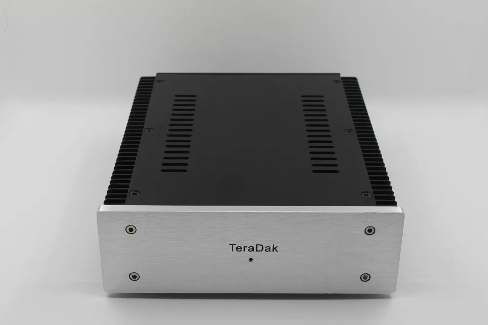 

TeraDak 12V / 6.25A +5V /6.25A SS-100W Linear Power Supply