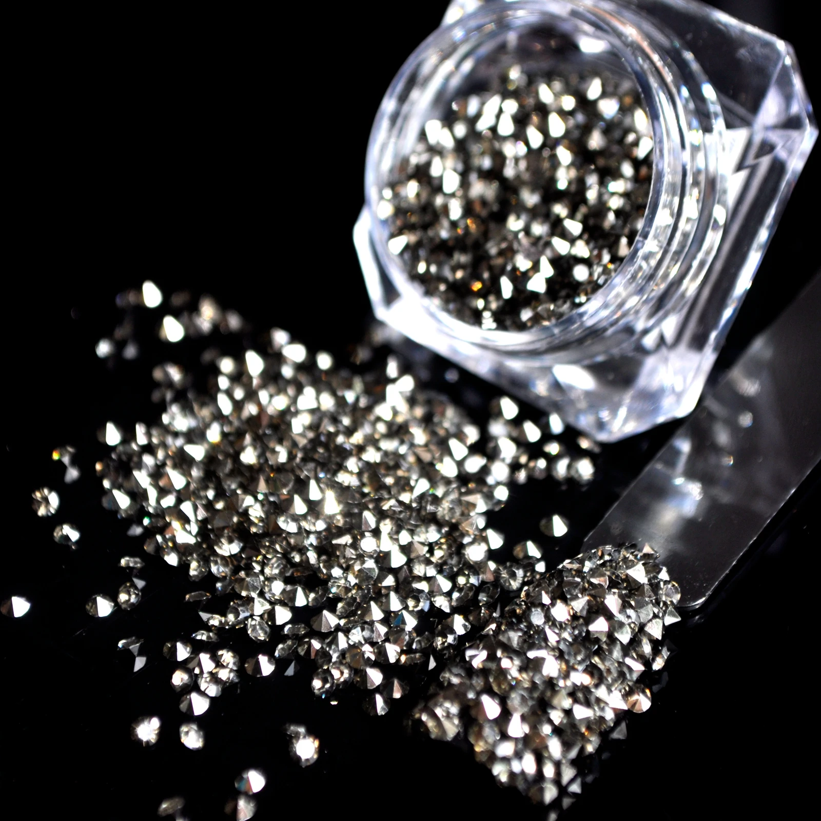 

1 Box= 1440pcs 2mm Point Rhinestones Gun Gray Color Plated SS6 Micro Beads Sharp Bottom Deep Color D8062