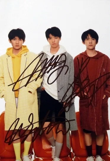 

signed TFBOYS autographed photo 4*6 inches Free shipping 5 versions 122017