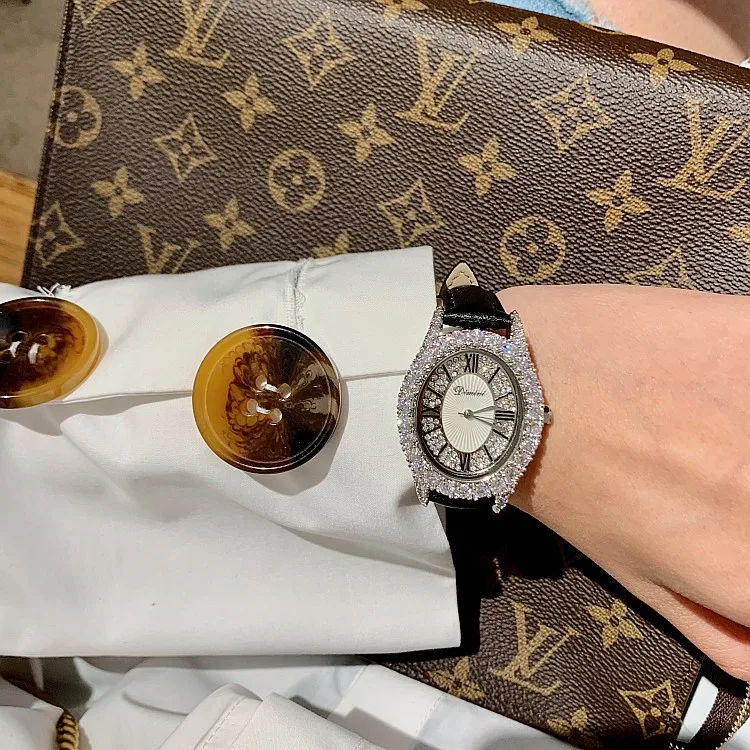 Модные роскошные дизайнерские Брендовые женские часы с кожаным ремешком и бриллиантами, Кварцевые водонепроницаемые женские часы овальной формы