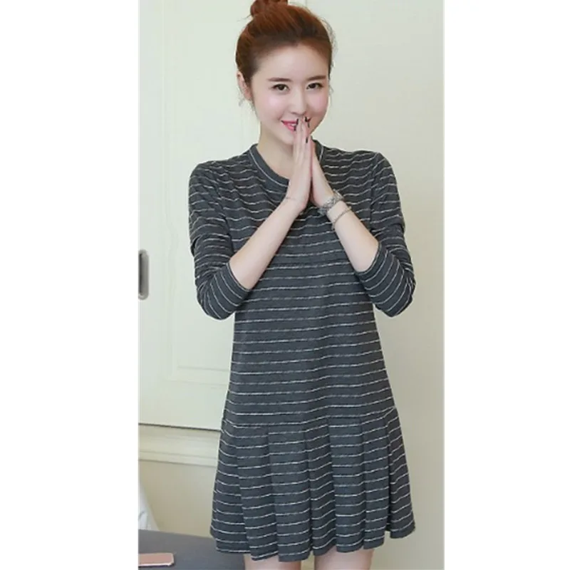

Breastfeeding Maternity Dresses 2018 Spring Striped Nursing Dresses For Pregnant Women Pregnancy Clothes B0385