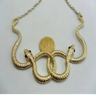 

fashion jewelry gold double snakes pendant necklace