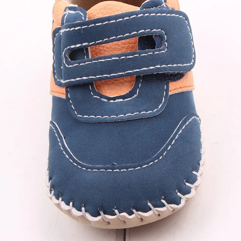 Весенне-Осенняя детская обувь; домашняя обувь из нубука для малышей; противоскользящие туфли на мягкой подошве для маленьких мальчиков и
